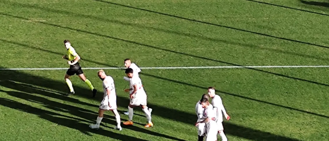 Serie D, sorridono Reggina e Sambiase, pari per la vibonese e beffa per il Locri. Porcino sul podio della 17esima giornata