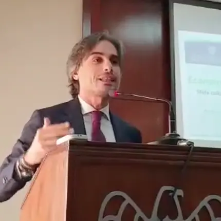 Rifiuti, Falcomatà accusa Oliverio: «Discariche chiuse solo per la città metropolitana»