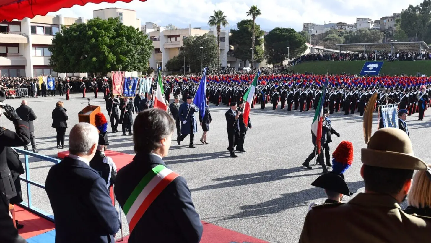 Reggio, il sindaco Falcomatà al giuramento degli allievi Carabinieri del 143 corso scuola allievi ‘Fava - Garofalo’