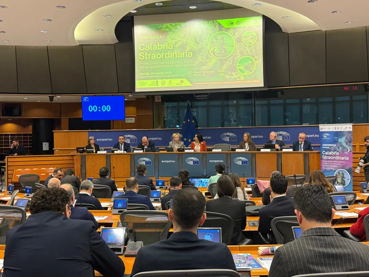 In Europa, la “Calabria Straordinaria: Promozione Paesaggistica, Storica, Culturale ed Enogastronomica della Regione”