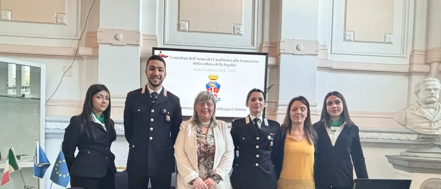 Carabinieri per la cultura della legalità: continuano gli incontri nelle scuole nel reggino