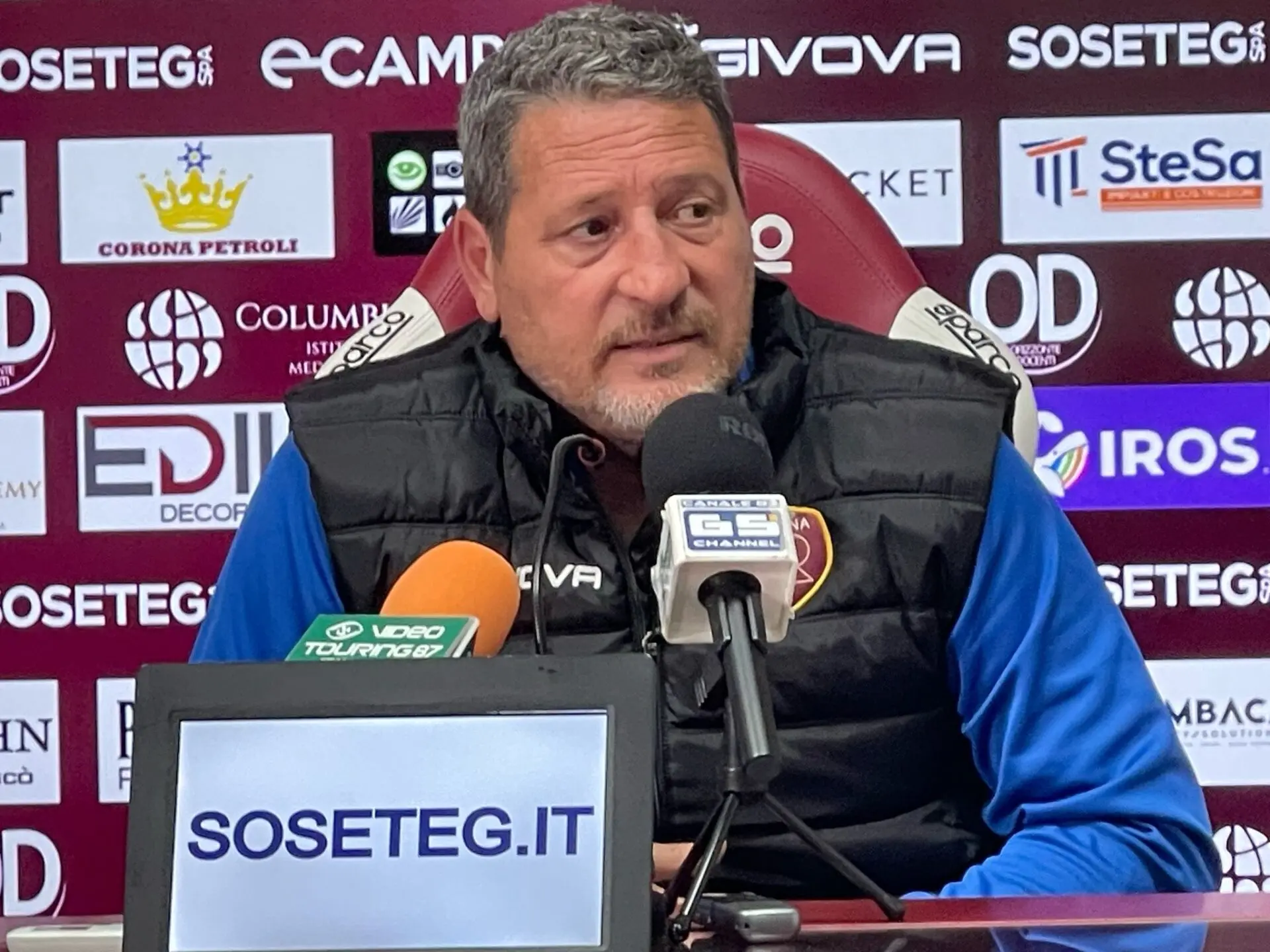 Verso Reggina-Akragas, mister Trocini analizza la sfida: «Dobbiamo mantenere la guardia alta, massimo rispetto per l’avversario, ma vogliamo i tre punti»