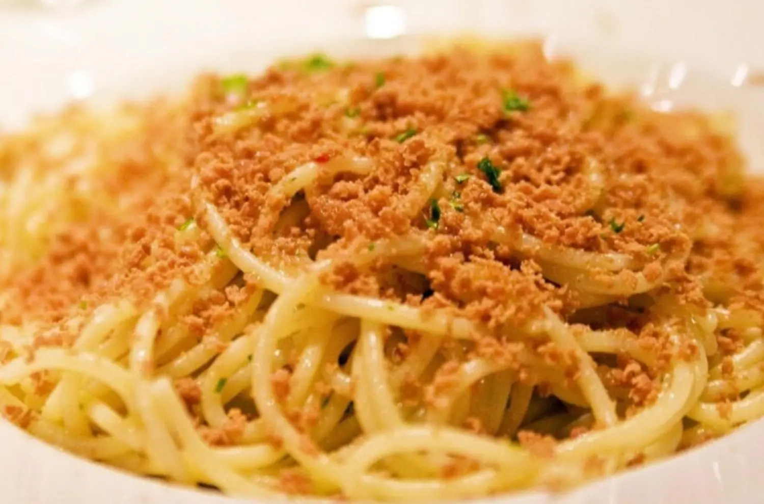 LA RICETTA DEL GIORNO | Spaghetti con la bottarga: un primo piatto raffinato e saporito