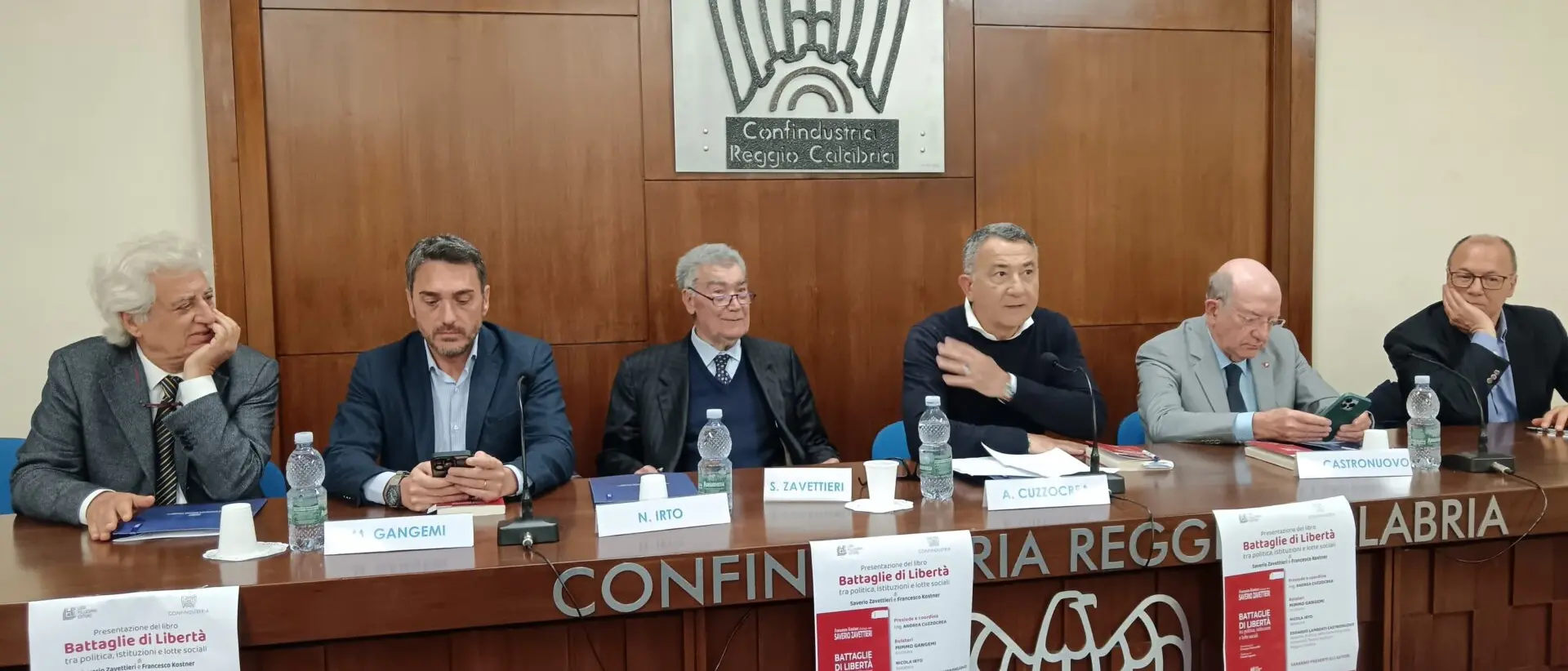 Le “Battaglie di Libertà” di Saverio Zavettieri: l’eredità politica in un viaggio tra storia e polemiche