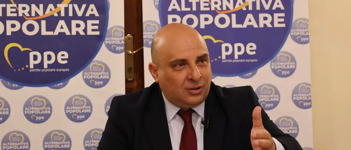 Ripepi (Alternativa Popolare): «Solidarietà a Nino Cento. Un’aggressione indegna, il sindaco di Cittanova si dimetta»