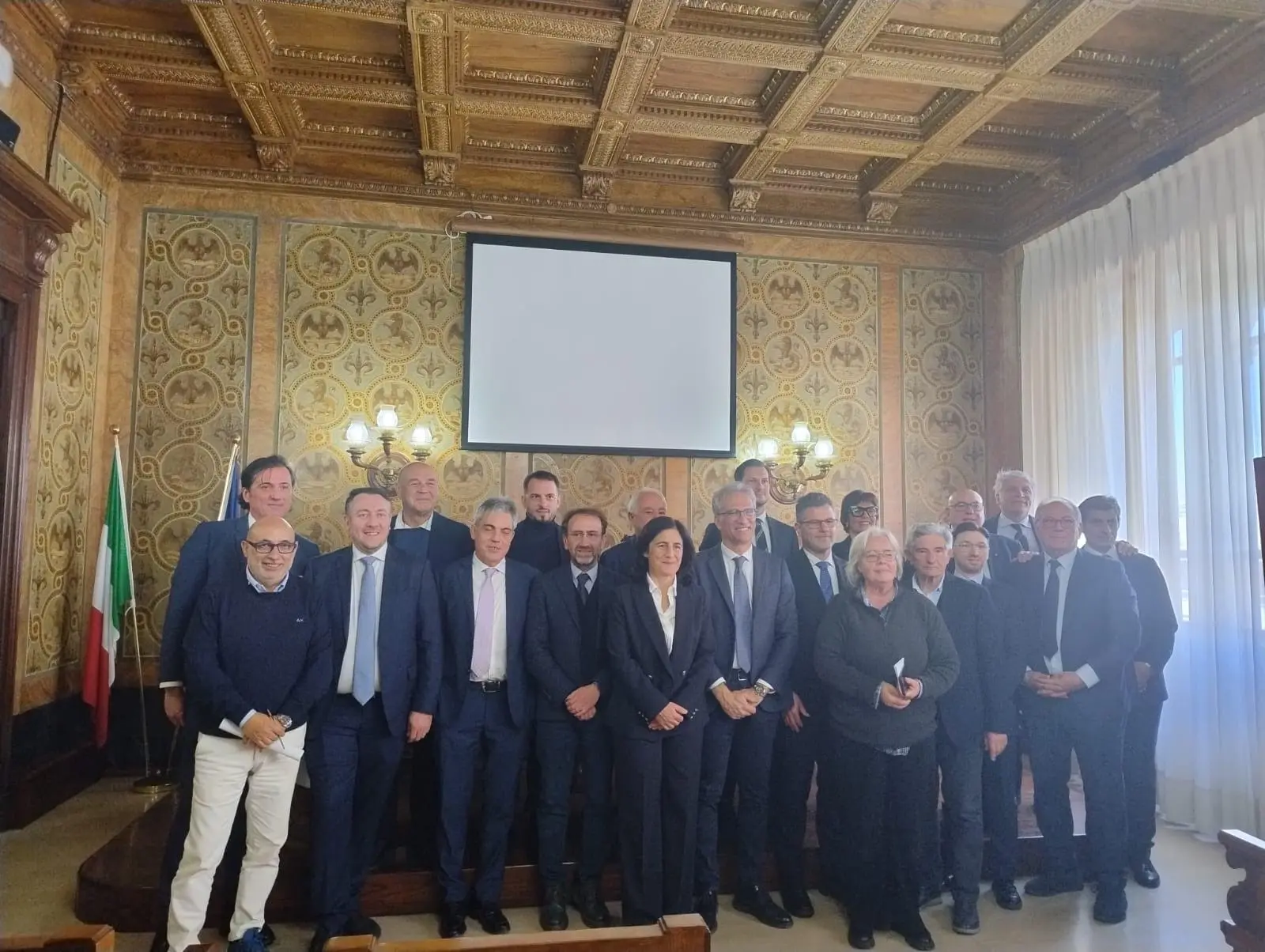 Camera di commercio di Reggio Calabria: il Consiglio camerale rielegge all'unanimità per acclamazione Antonino Tramontana alla carica di Presidente