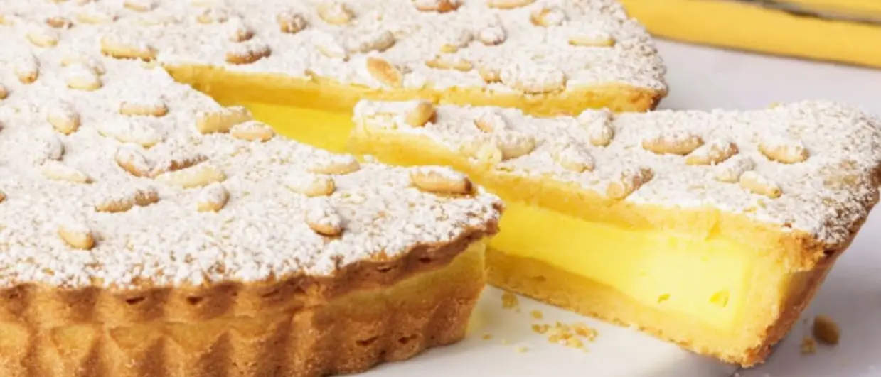 LA RICETTA DEL GIORNO | Torta della nonna: il dolce che conquista tutti