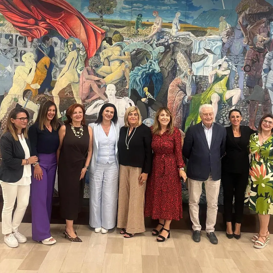 La Commissione Regionale Pari Opportunità incontra l'Associazione Grace per la presentazione di \"Scuole Aperte\"