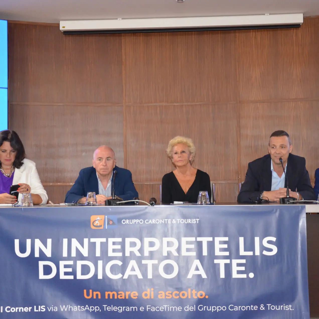 Il Gruppo Caronte & Tourist presenta il “Corner LIS”, nuova iniziativa all’insegna dell’inclusività e della customer care