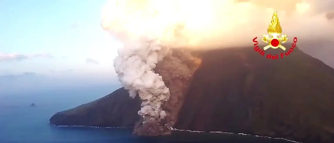 Emergenza Stromboli, allertata anche la Prefettura di Reggio Calabria