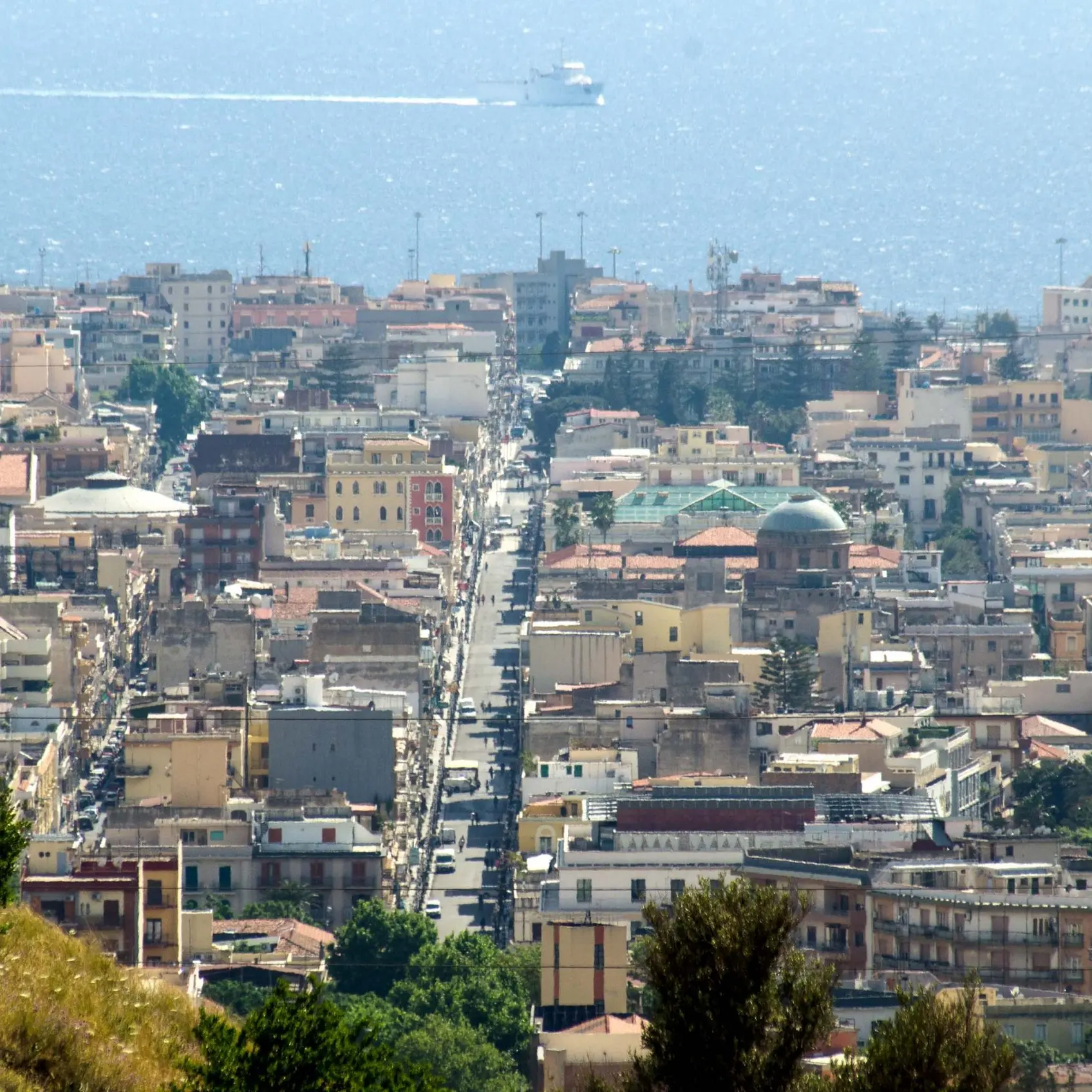 A Reggio Calabria va la maglia verde per le auto elettriche