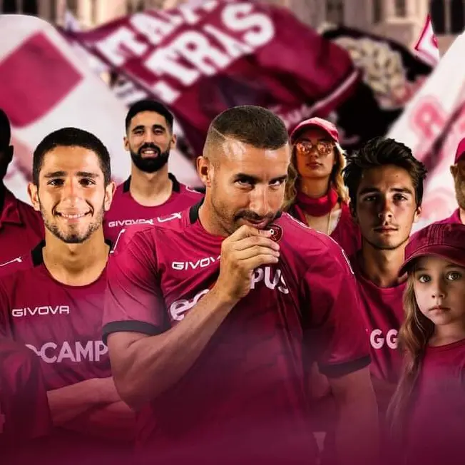 Reggina, stasera appuntamento in Piazza Castello per la presentazione della squadra