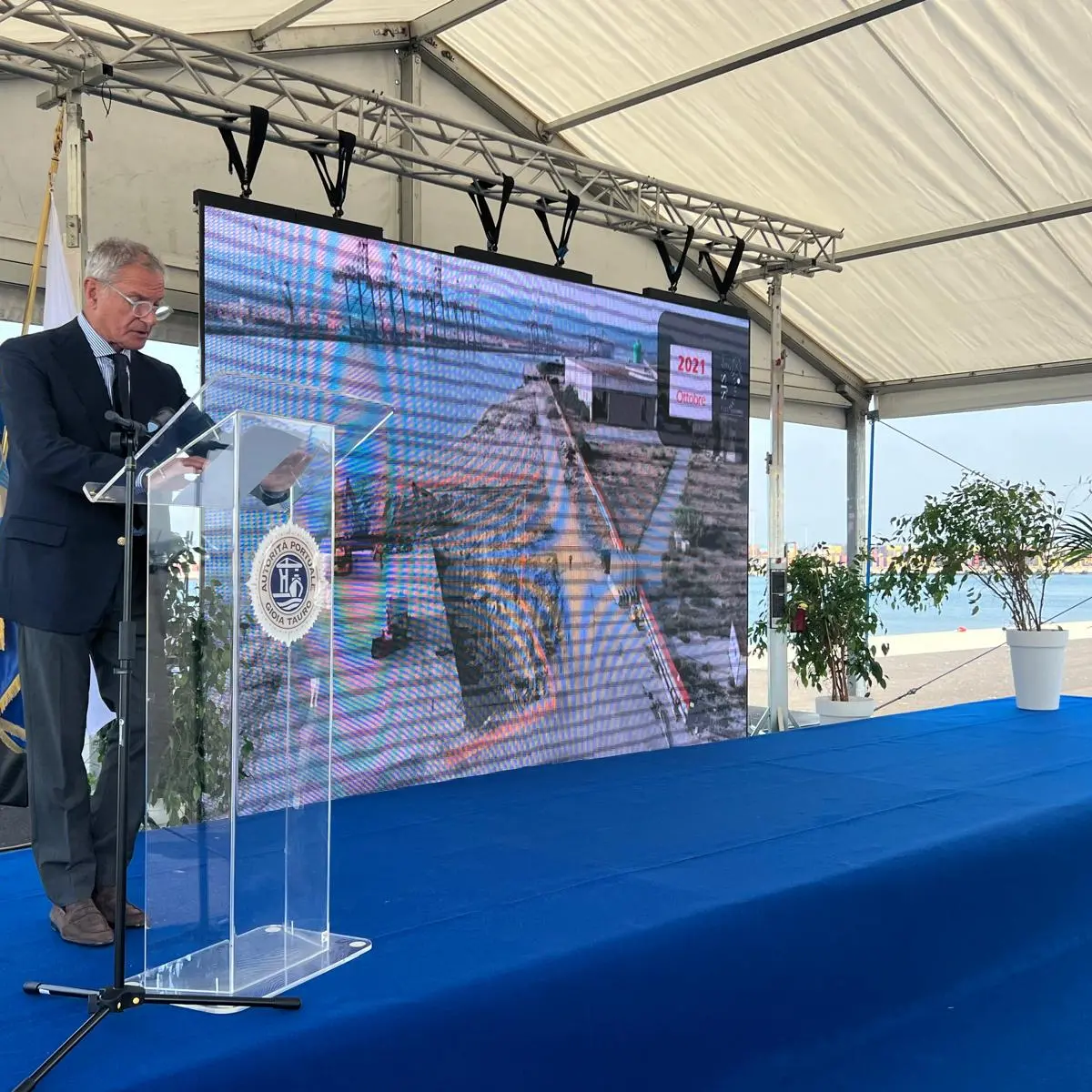 Gioia Tauro, inaugurata la nuova banchina di ponente del porto