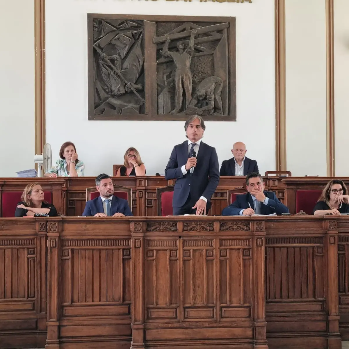 Il sindaco Falcomatà in Consiglio: «Chi chiede le dimissioni fa politica strumentale sulle spalle della città e non lo permetteremo»