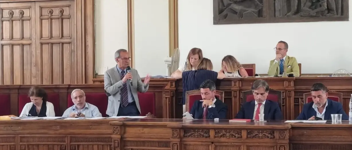 Reggio, ok in consiglio comunale all’assestamento generale di bilancio