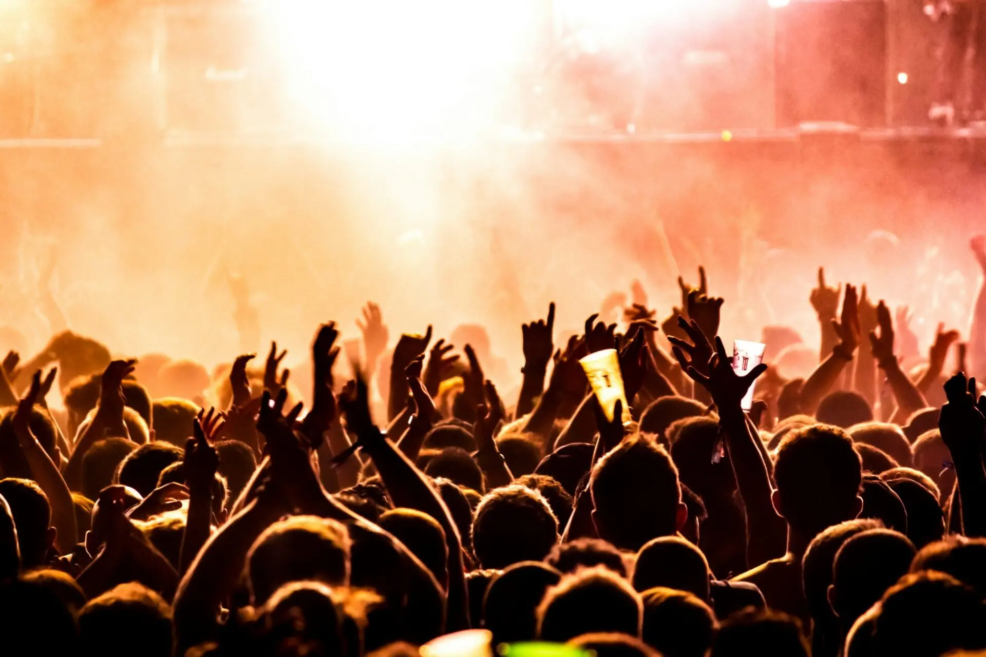 Spettacoli, Roccella pigliatutto: arriva anche il Borgo Summer Festival