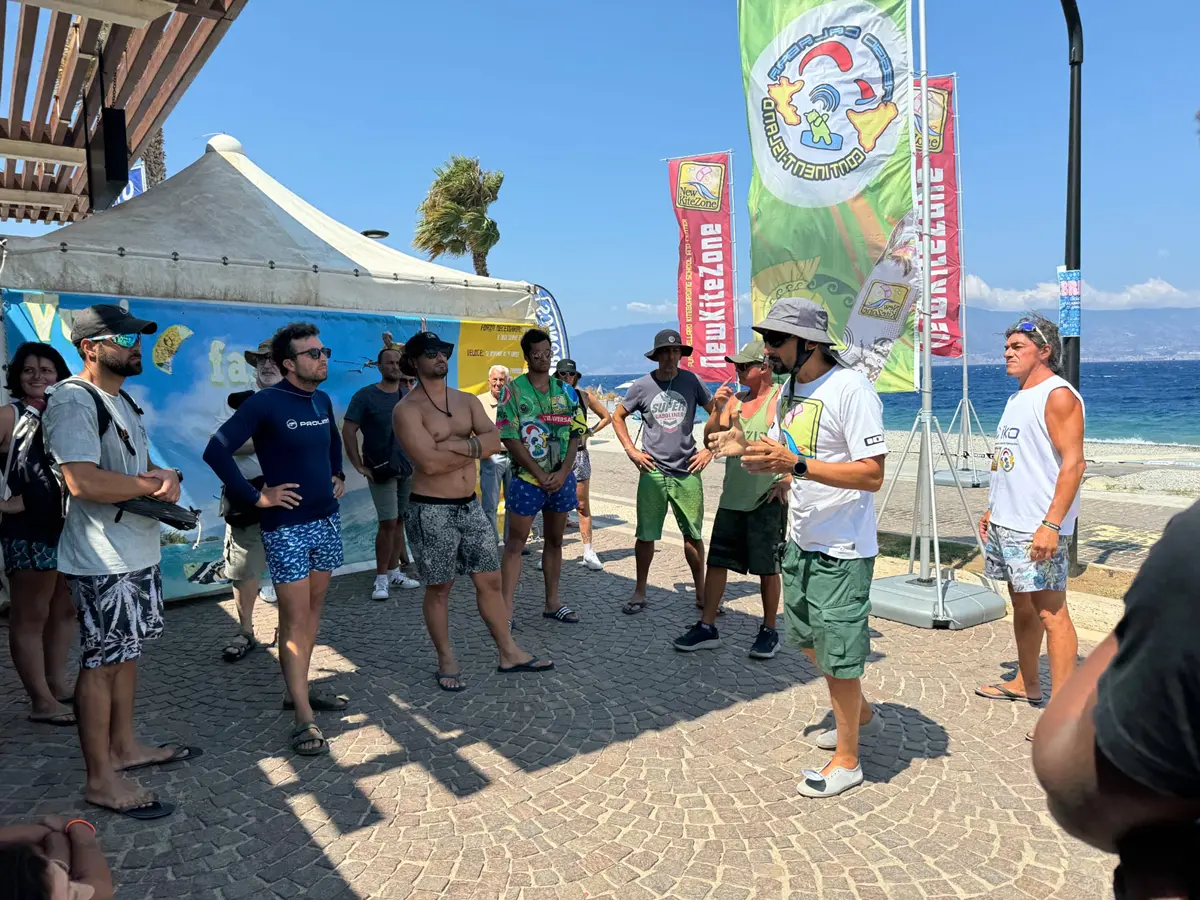 A Reggio la traversata dello Stretto a vento