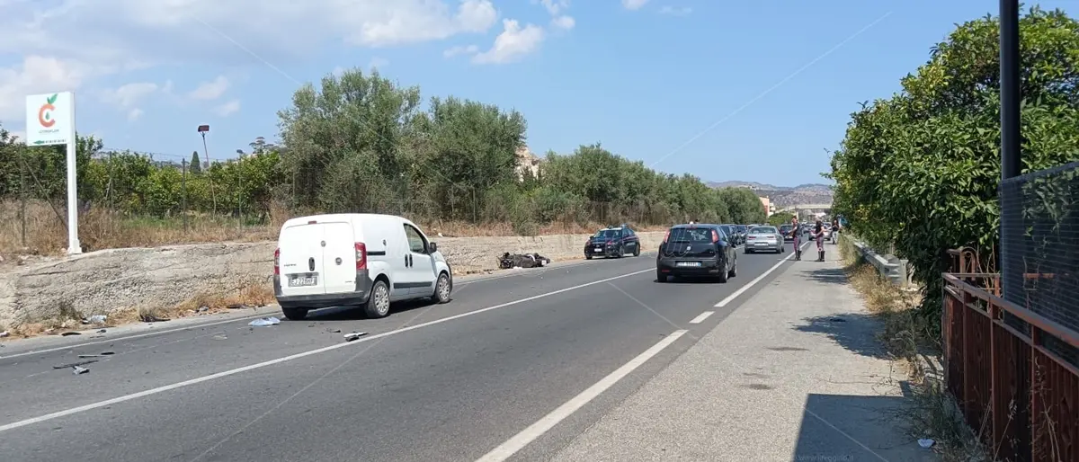 Morto il centauro coinvolto nell'incidente sulla SS 106 tra Bova Marina e Condofuri