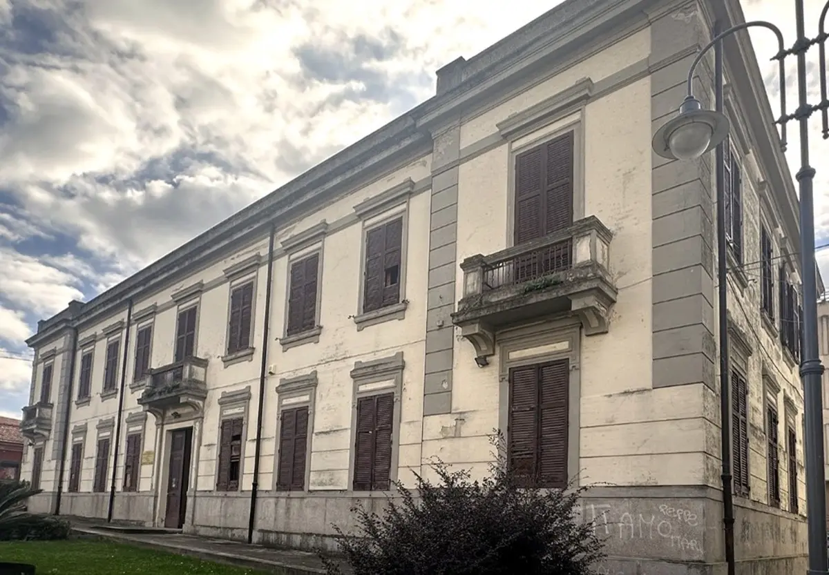 Taurianova, l’amministrazione comunale ha salutato il pensionamento della dipendente Belfiore