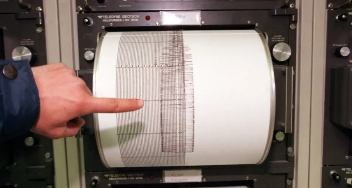 Terremoto in Calabria, scossa di\u00A0magnitudo stimata tra 3.4 e 3.9 dall’Ingv\n\u00A0\n