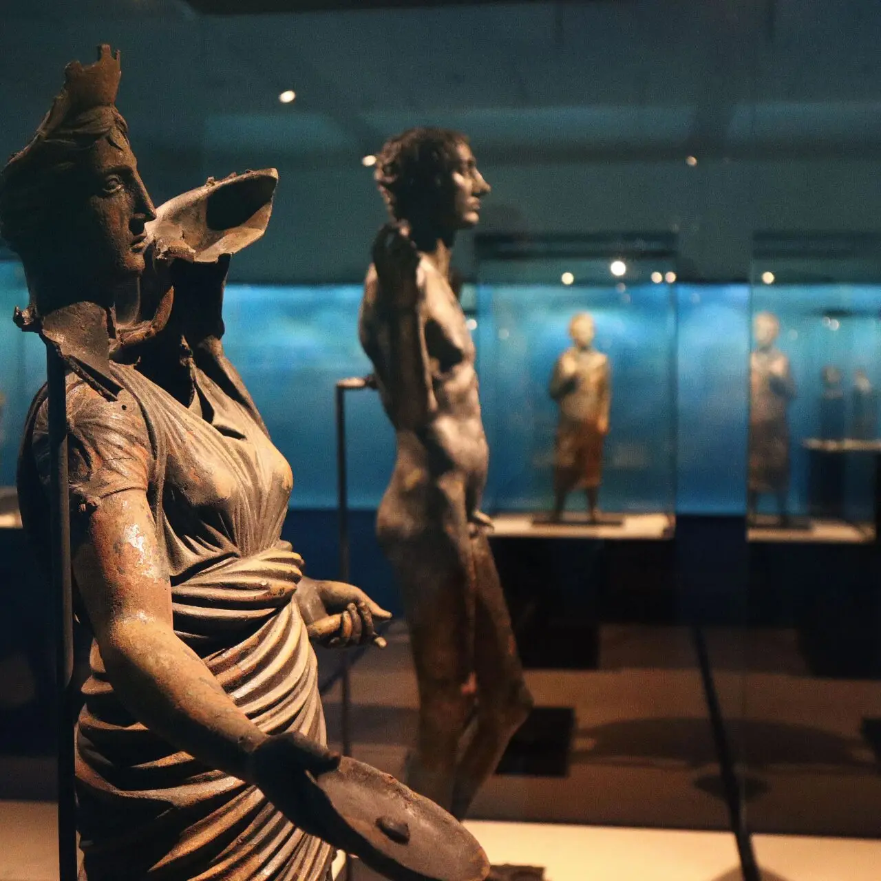 La mostra “Gli Dei ritornano. I bronzi di San Casciano” arriva a Reggio Calabria