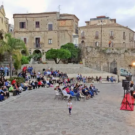 Finanziati i lavori per i parcheggi del cimitero di Siderno Superiore