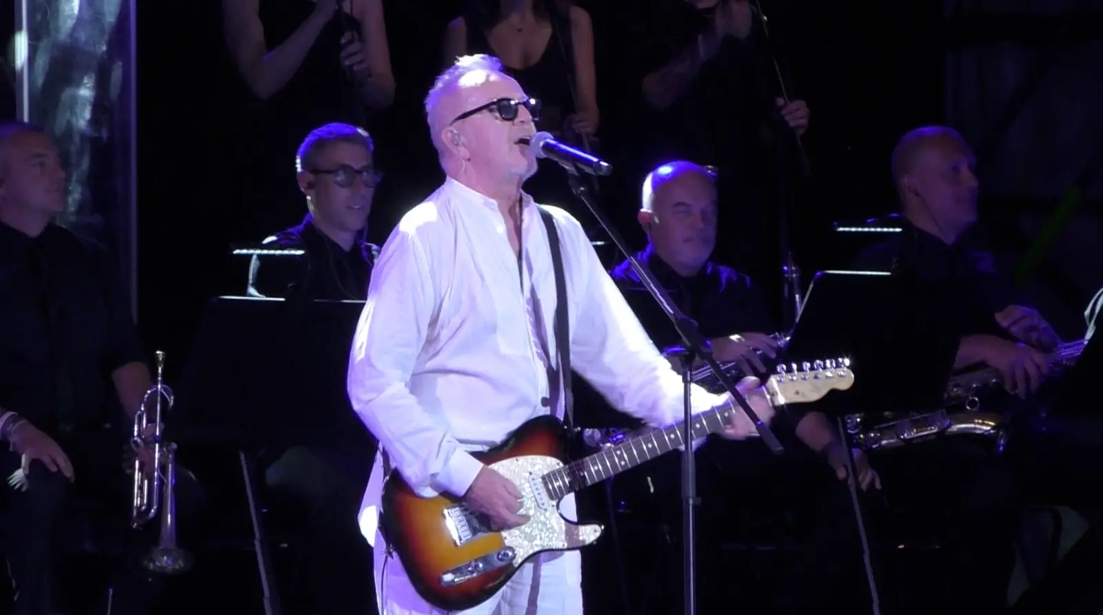 Roccella Summer Festival, applausi per l’ultima “notte rosa” di Umberto Tozzi