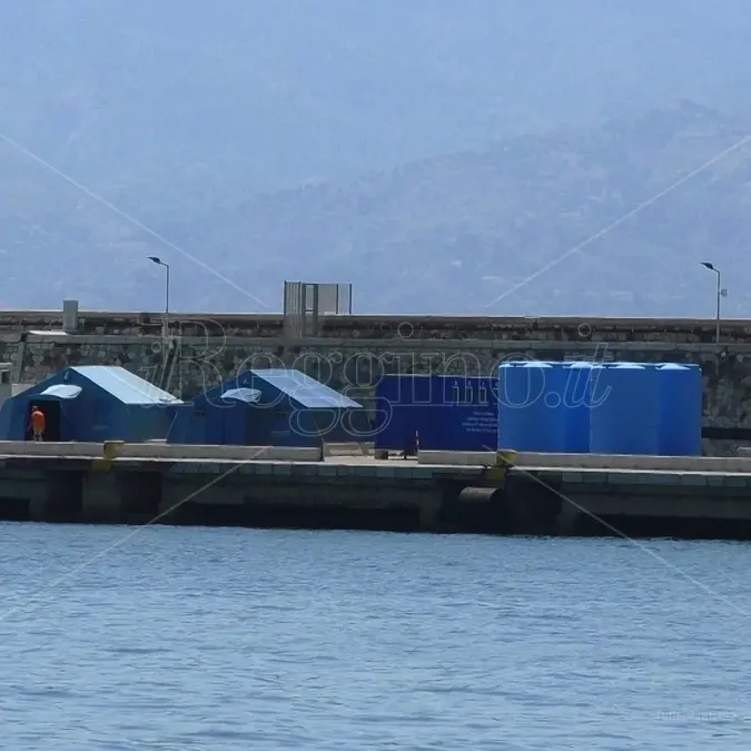 Reggio, in arrivo al porto la Sea Eye 5 con a bordo 14 migranti