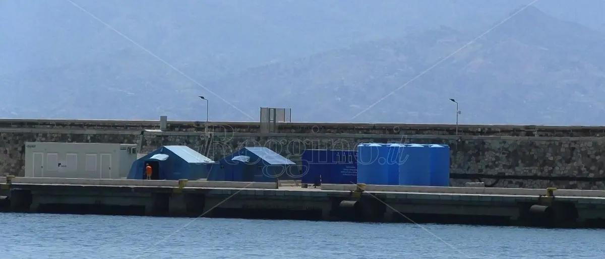 Porto Reggio, Vaccaro: «Pronto l’hotspot per l’accoglienza dei migranti. Presto entrerà in funzione»