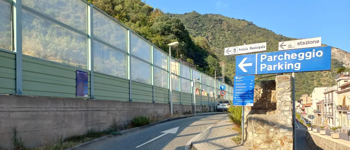 Scilla, da oggi le nuove tariffe per parcheggiare alla stazione ferroviaria
