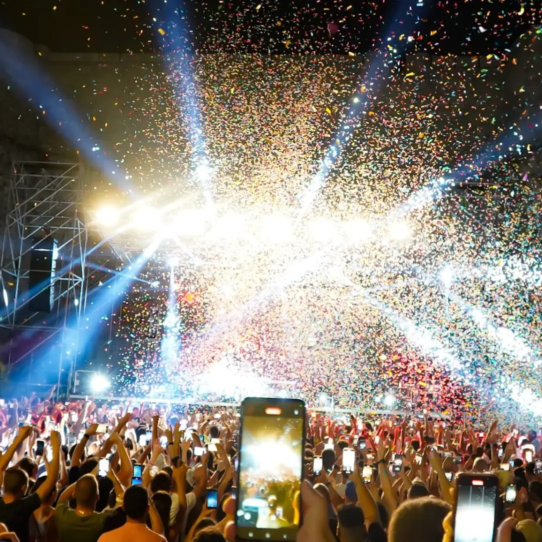 Gabry Ponte Show a Piazza Castello: a Reggio Calabria l'isola felice della dance music