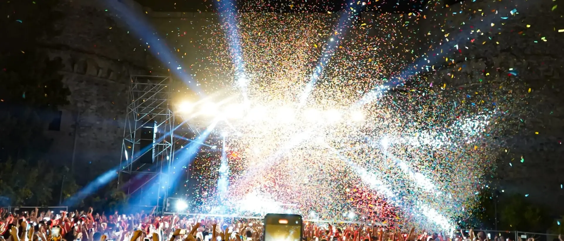 Gabry Ponte Show a Piazza Castello: a Reggio Calabria l'isola felice della dance music