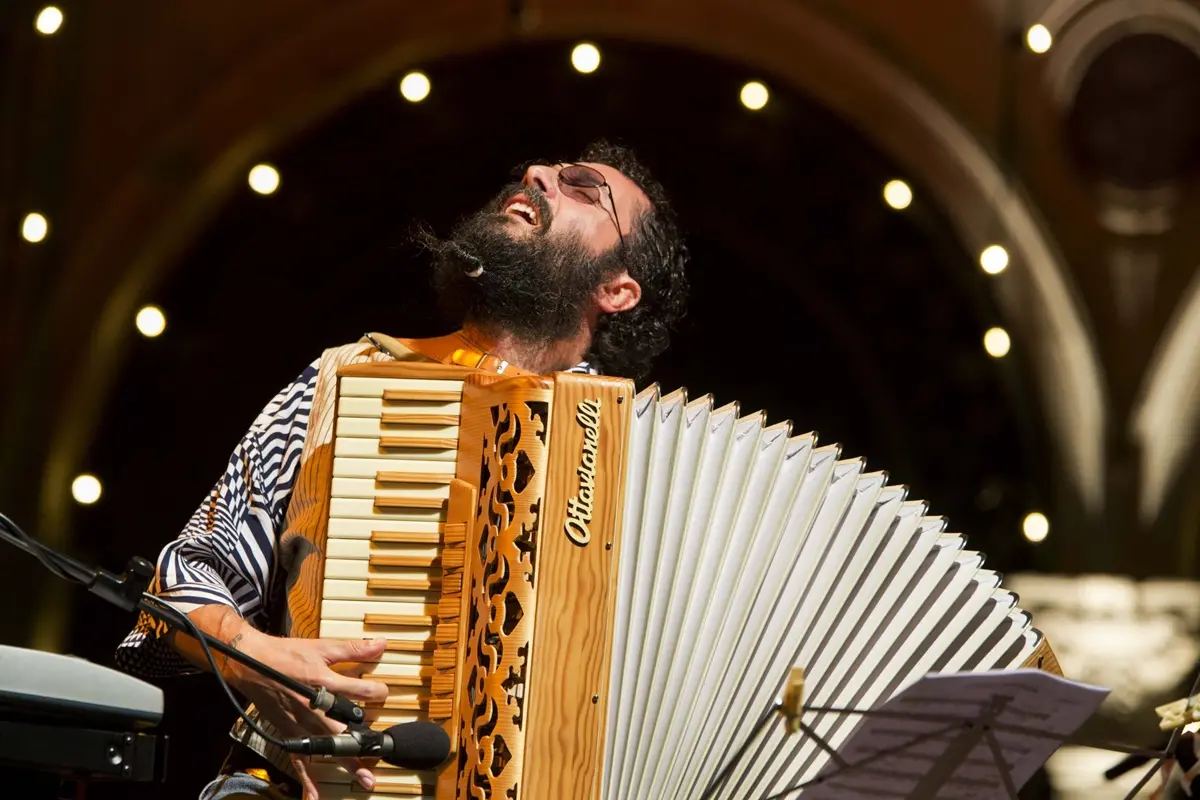 Palmi, Simone Zanchini al festival Jazz in attesa della Vara