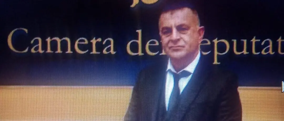 La Calabria con Mammola conquista New York con il libro di Maimone che ha ricevuto la benedizione Apostolica di Papa Francesco