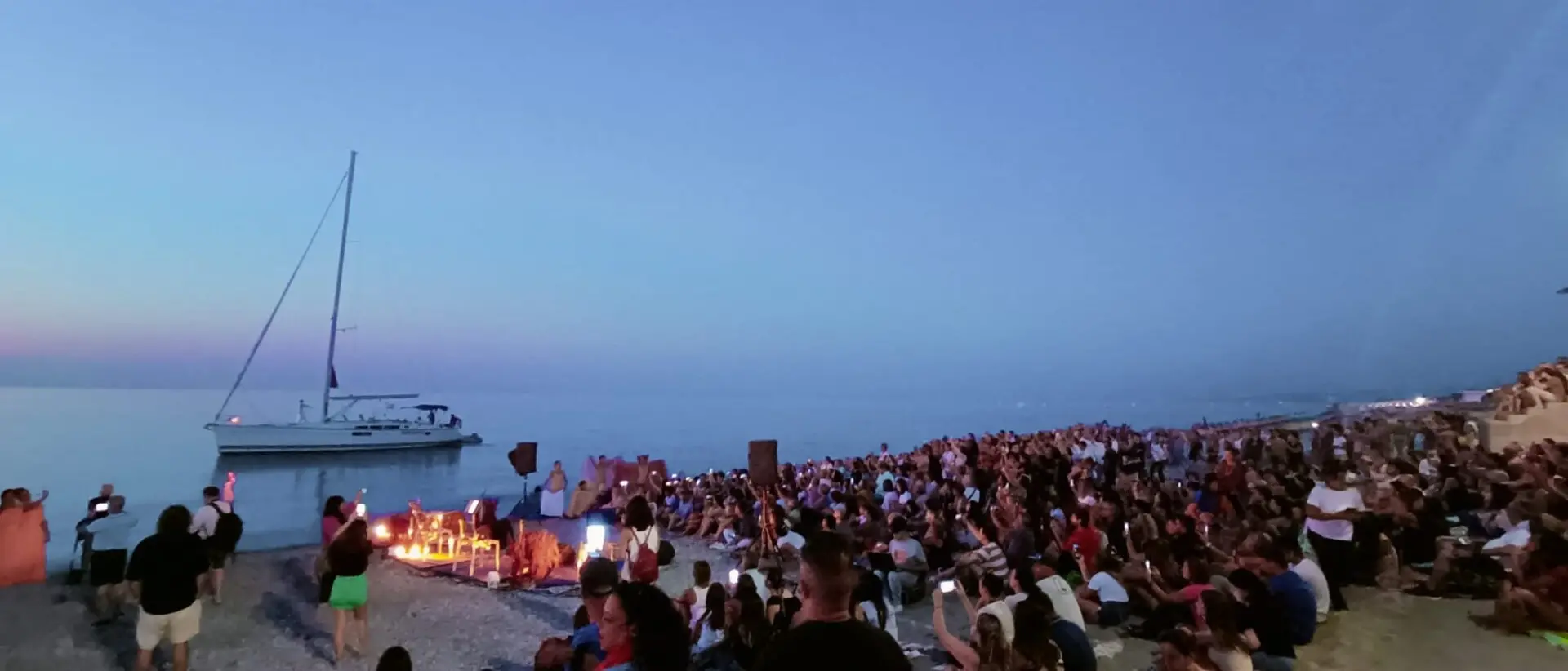 Locri, grande successo per “Il suono dell’alba” con le Alter Echo String Quartet | FOTO