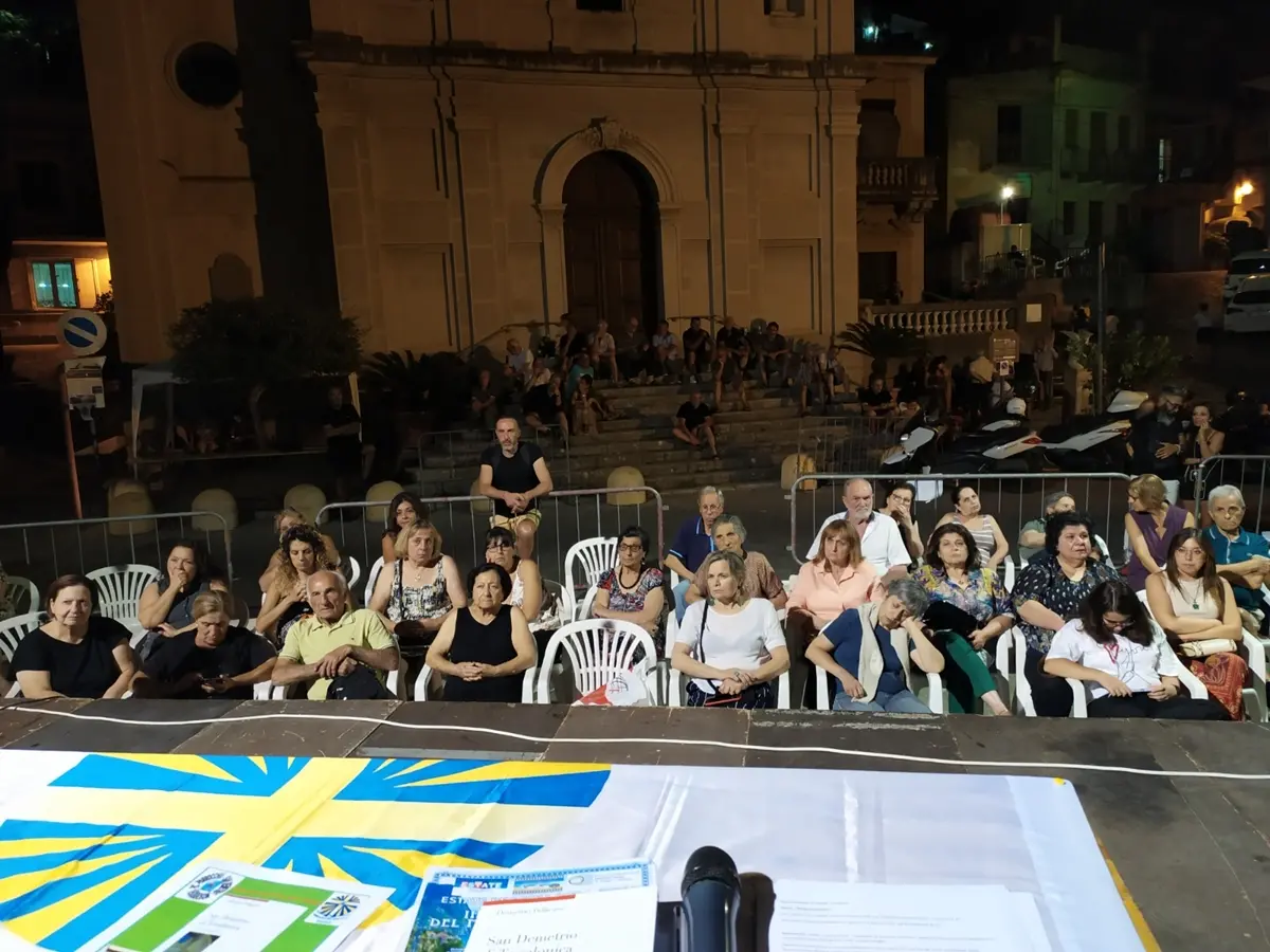 Reggio, Mosorrofa celebra la \"sua\" estate reggina