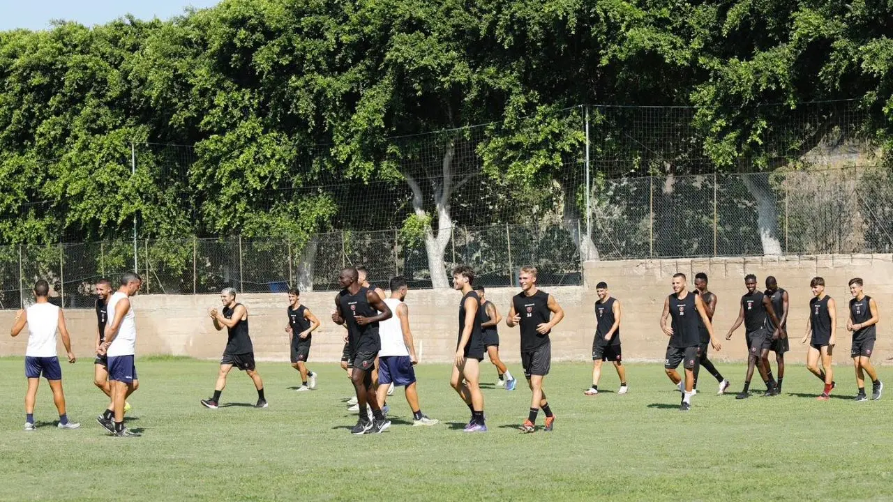 Reggina, risoluzione consensuale con Raffaele Mariano