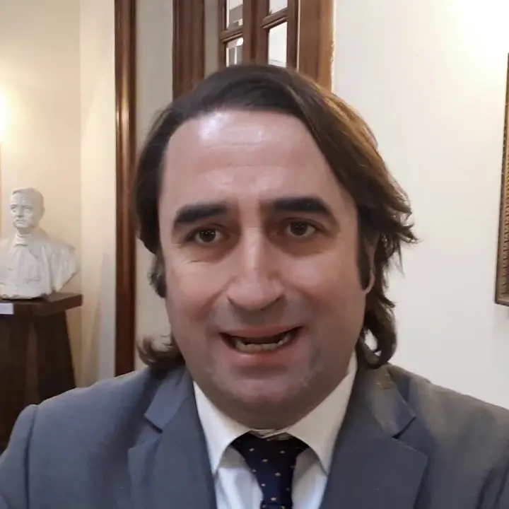 \"Ti mangiu o nci mangiu u cori?\". Si aspetta l'esito Var per Latella