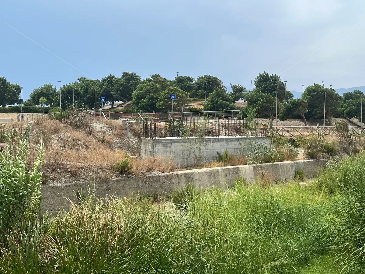 Reggio, cantiere del ponte sul Calopinace ancora in stallo: il Comune avvia la rescissione del contratto in danno - FOTO e VIDEO