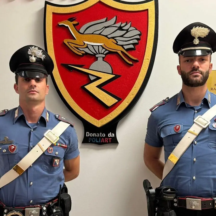 Fermato con due chili di marijuana in macchina, arrestato dai carabinieri un rosarnese