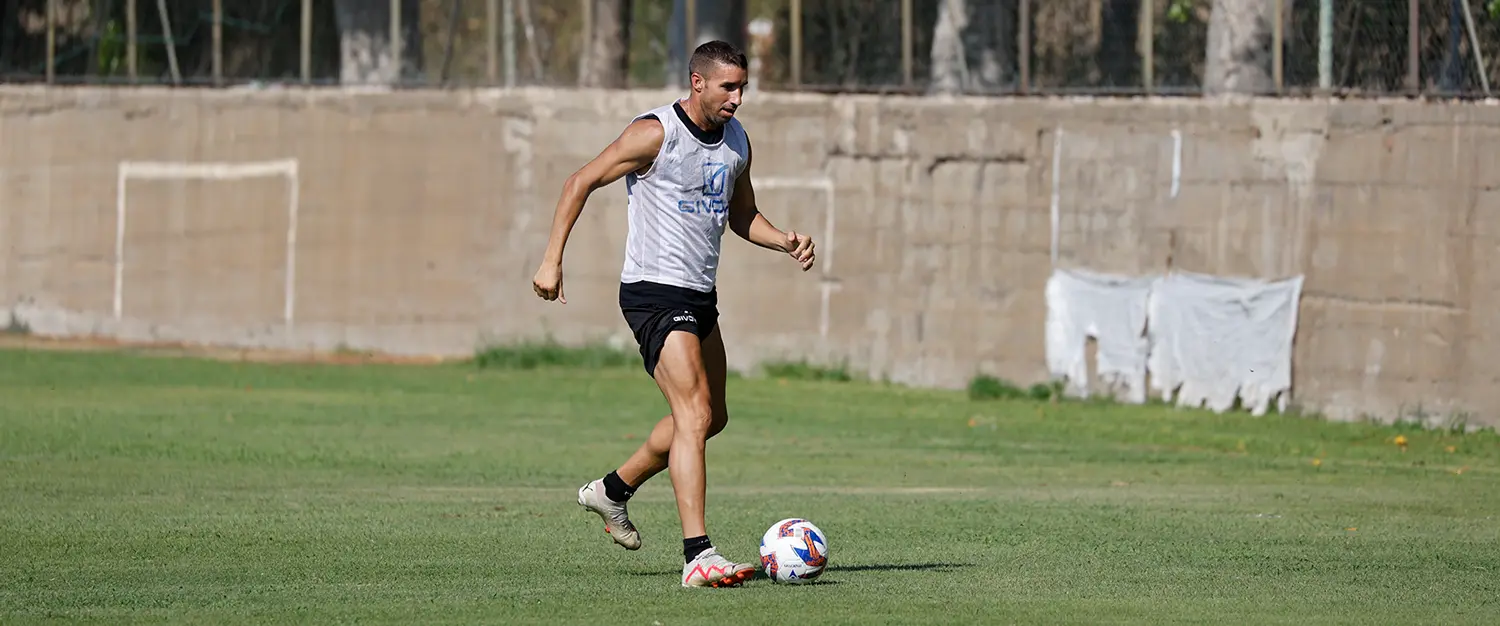 Reggina, c’è il rinnovo di una colonna portante: capitan Barillà è amaranto fino al 2026