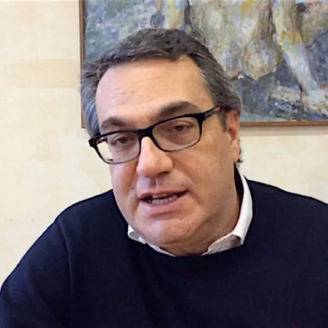 Locri, domani i funerali di Felice Maurizio D'Ettore nella chiesa cattedrale