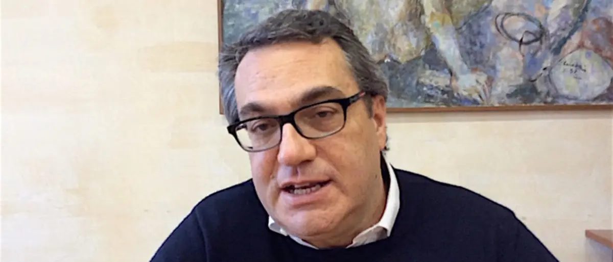 Locri, domani i funerali di Felice Maurizio D'Ettore nella chiesa cattedrale