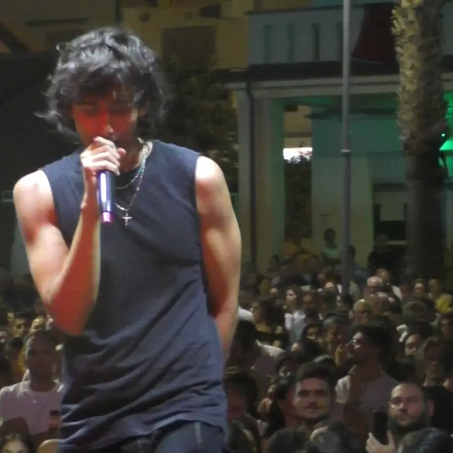 S.I.M.O., il giovane cantautore reggino che sogna il palco di Sanremo: «vivere, scrivere e osare di più»