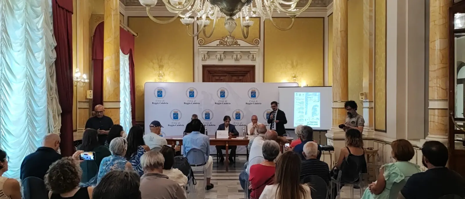 Presentato il \"Festival del Teatro Popolare\", Falcomatà: «Un assaggio di Feste Mariane»