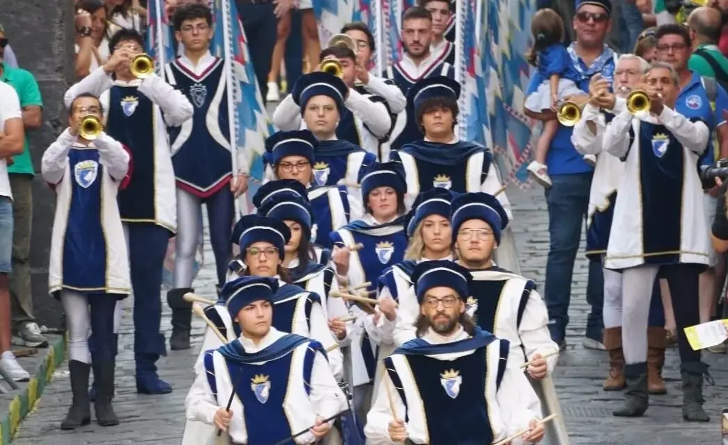 Al via domani il primo Palio delle Contrade