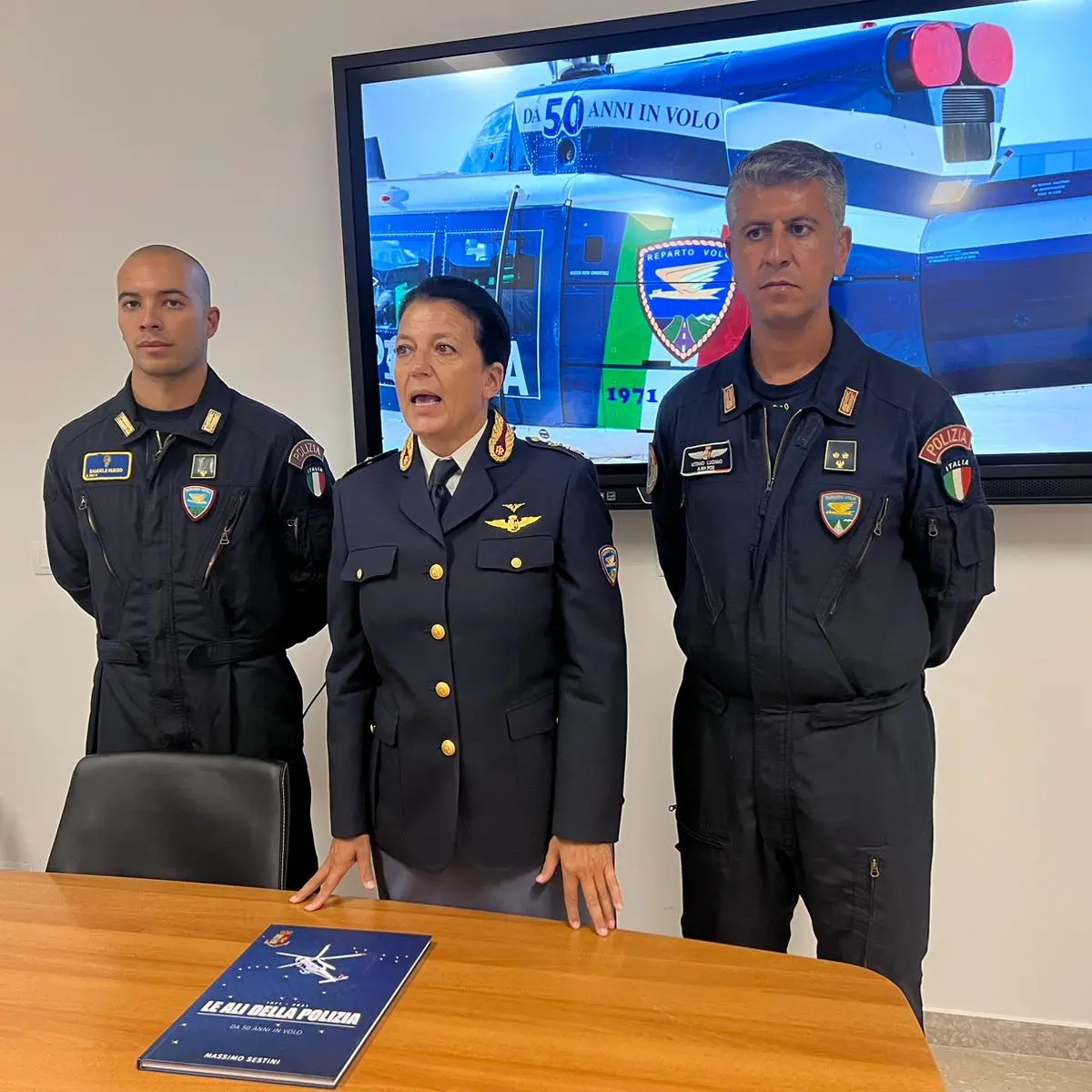 Reggio celebra i 50 anni di impegno del reparto volo della polizia di Stato