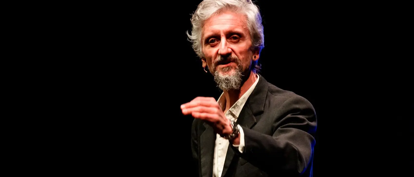 Oggi a Reggio Calabria, Ascanio Celestini: l’arte del raccontare storie