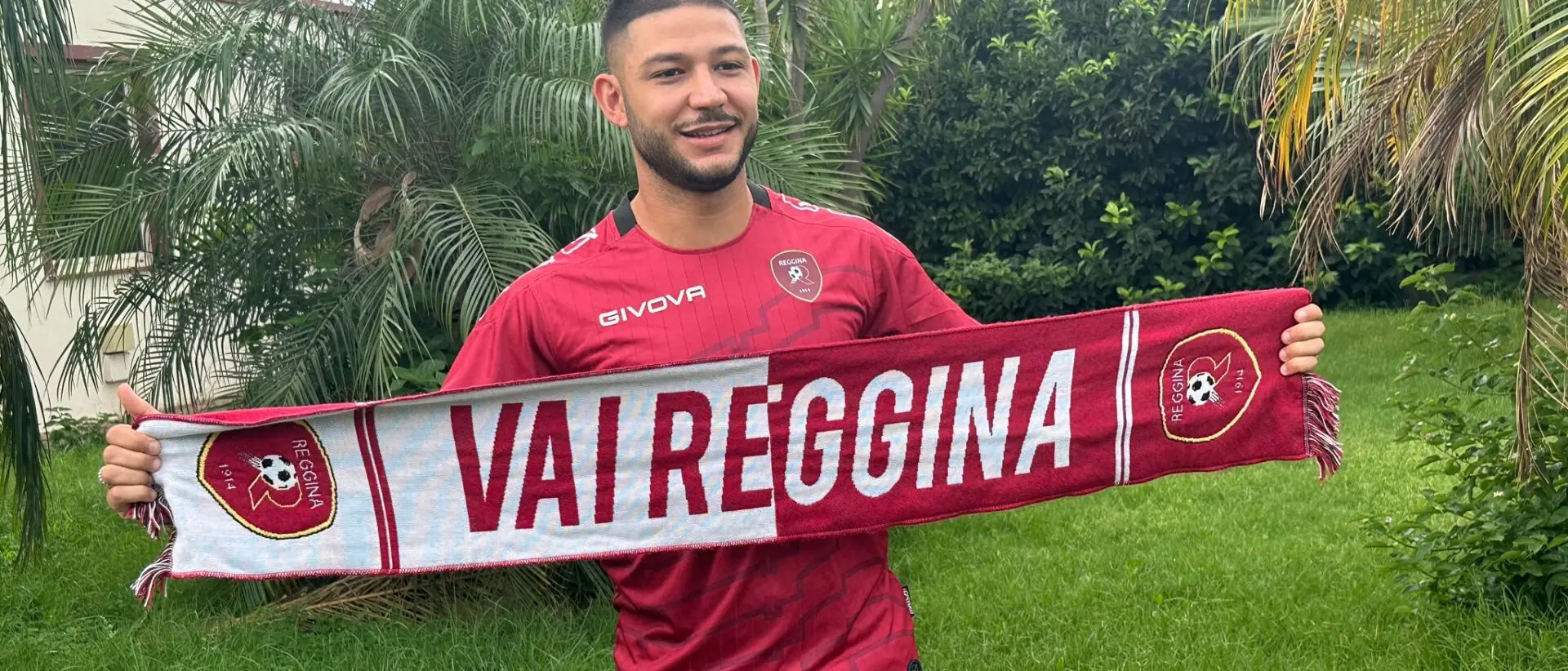 Francesco Urso firma con la Reggina