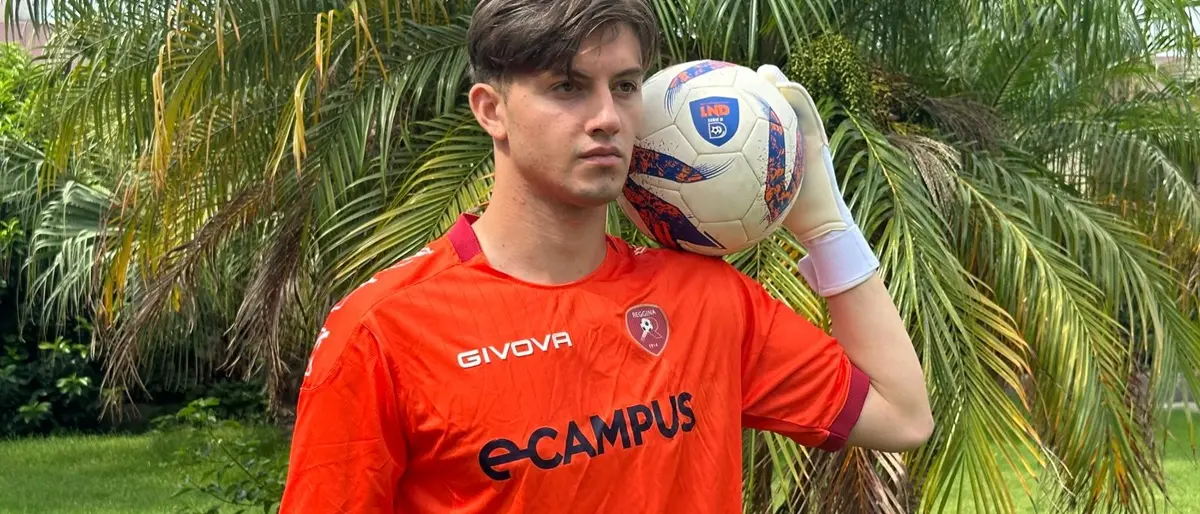 Reggina, il portiere Roman Lazar sottoscrive un contratto annuale